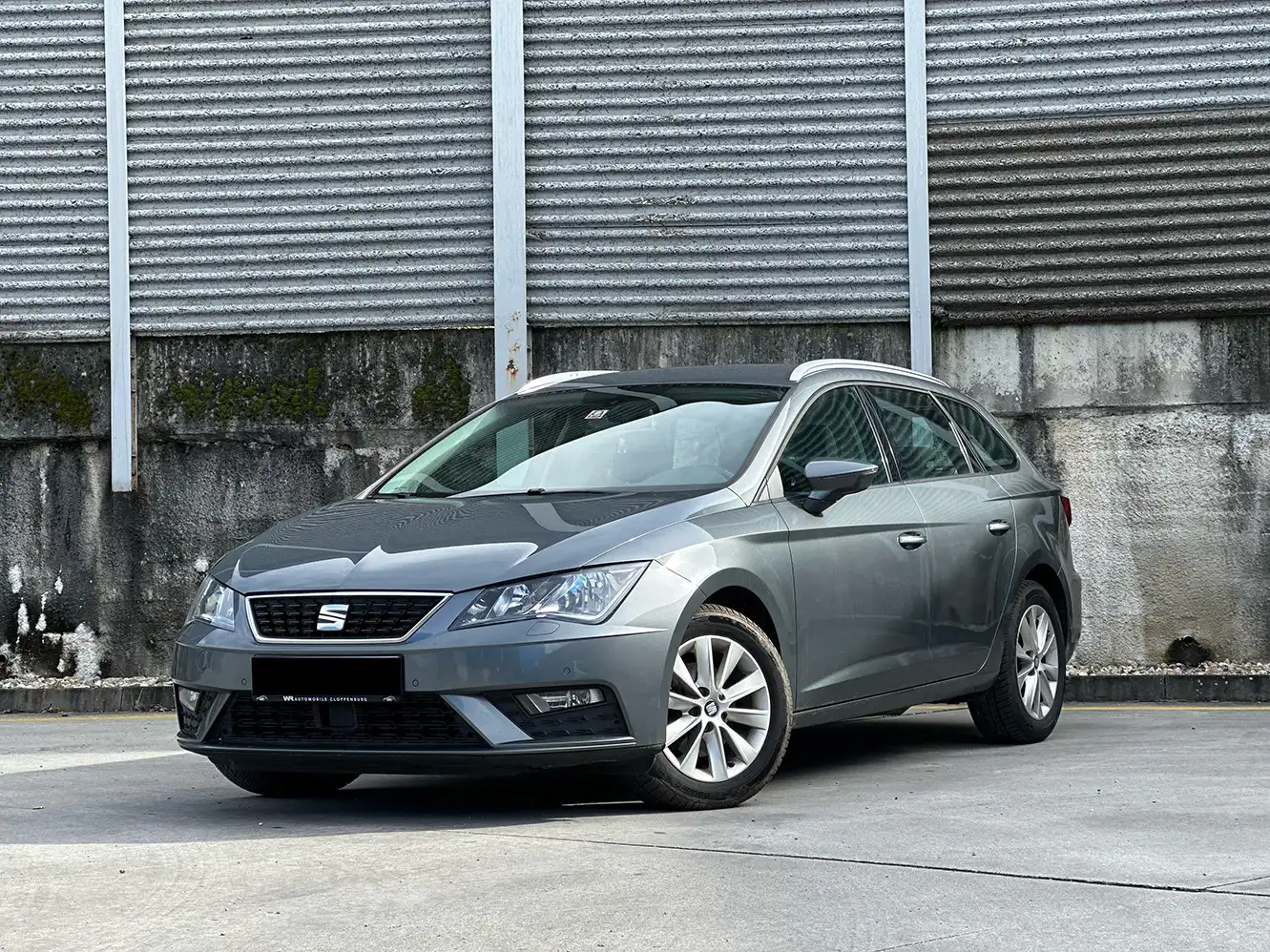 SEAT Leon, JKM Rent Car, Autopožičovňa žilina